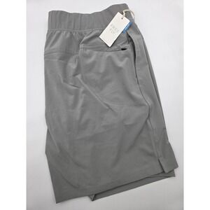 Free Fly Breeze Active‎ Shorts Men's XXL Gray Zip Pocket Lined 7" Inseam NWT